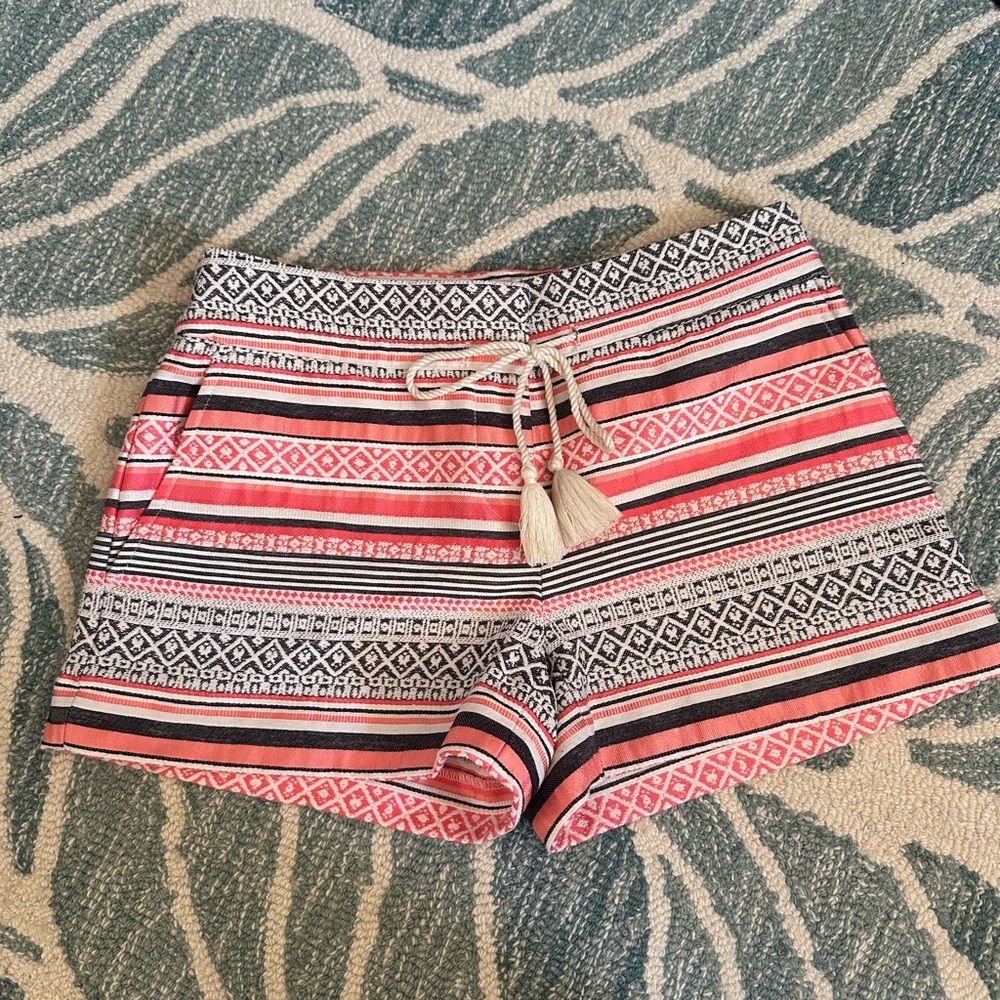 Ann Taylor LOFT Textured Shorts Sz 0